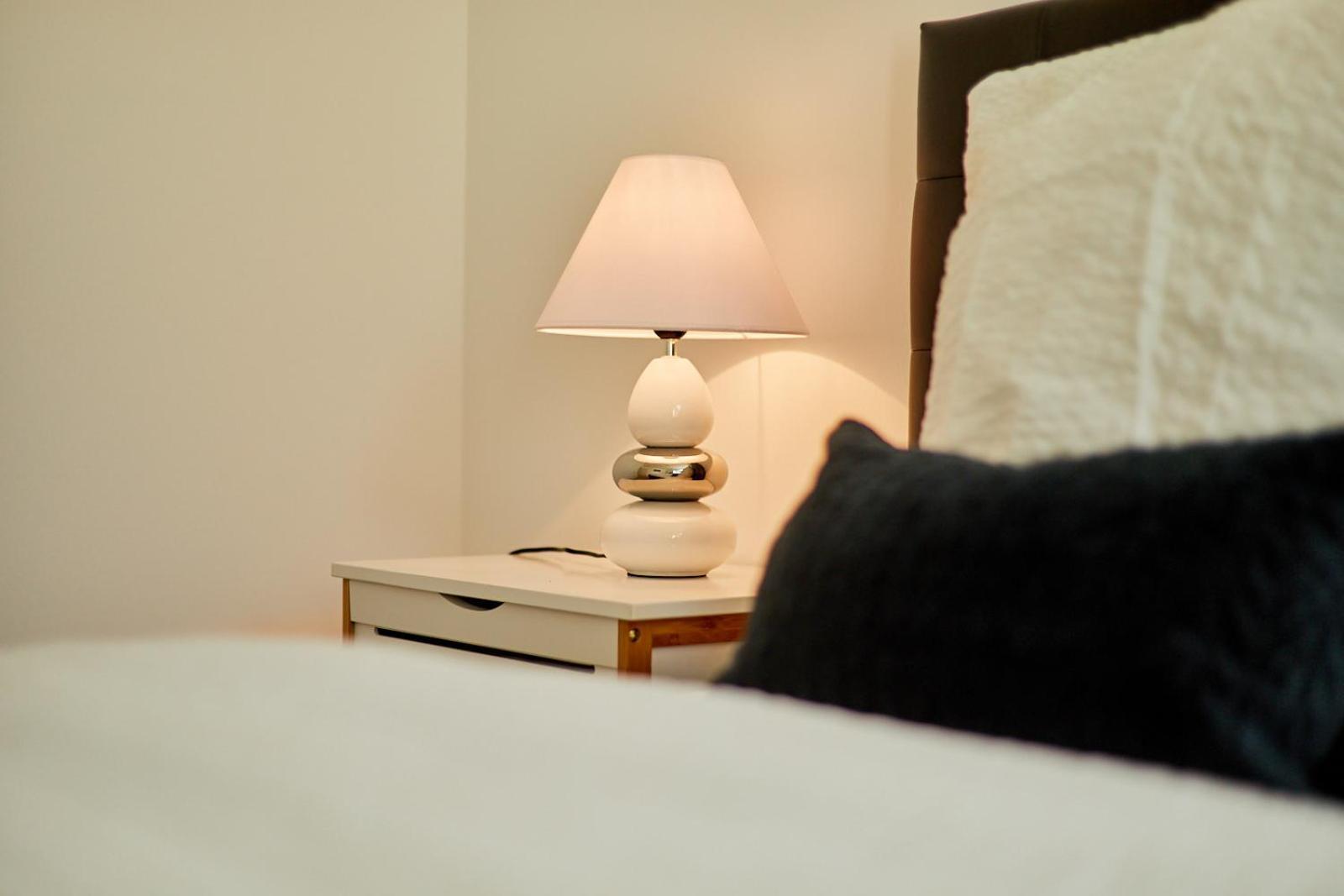 Traumblick Burg Apartment แบร์นคาสเทล-คืสท์ ภายนอก รูปภาพ