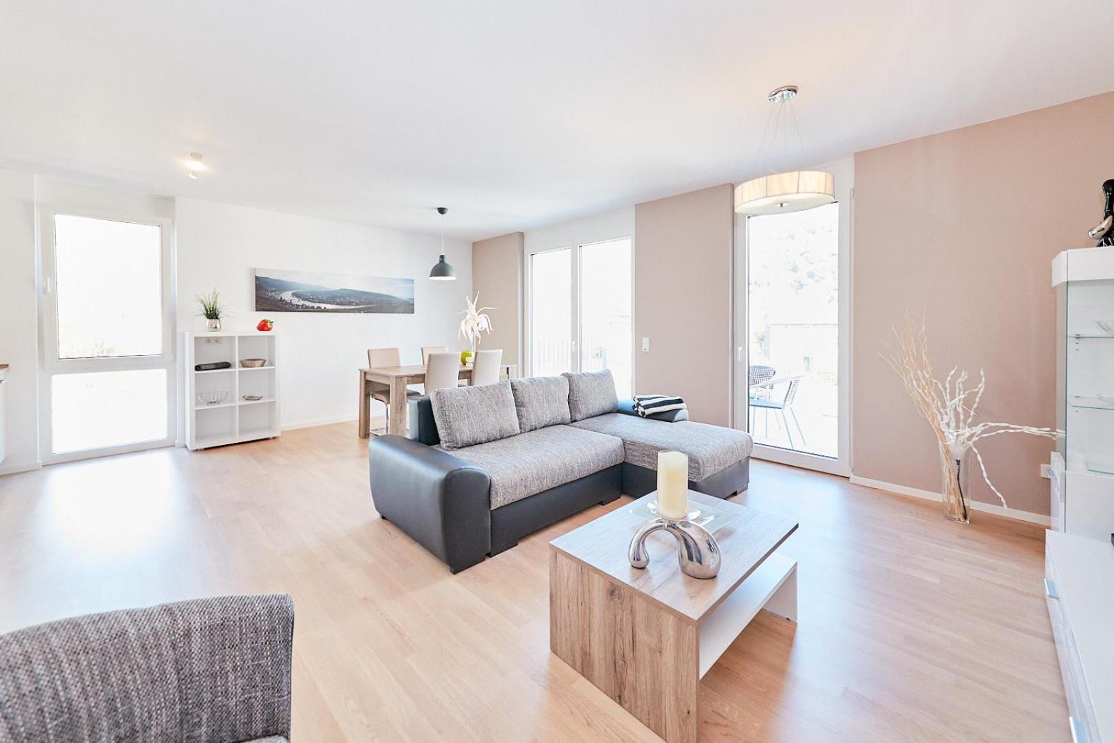 Traumblick Burg Apartment แบร์นคาสเทล-คืสท์ ภายนอก รูปภาพ